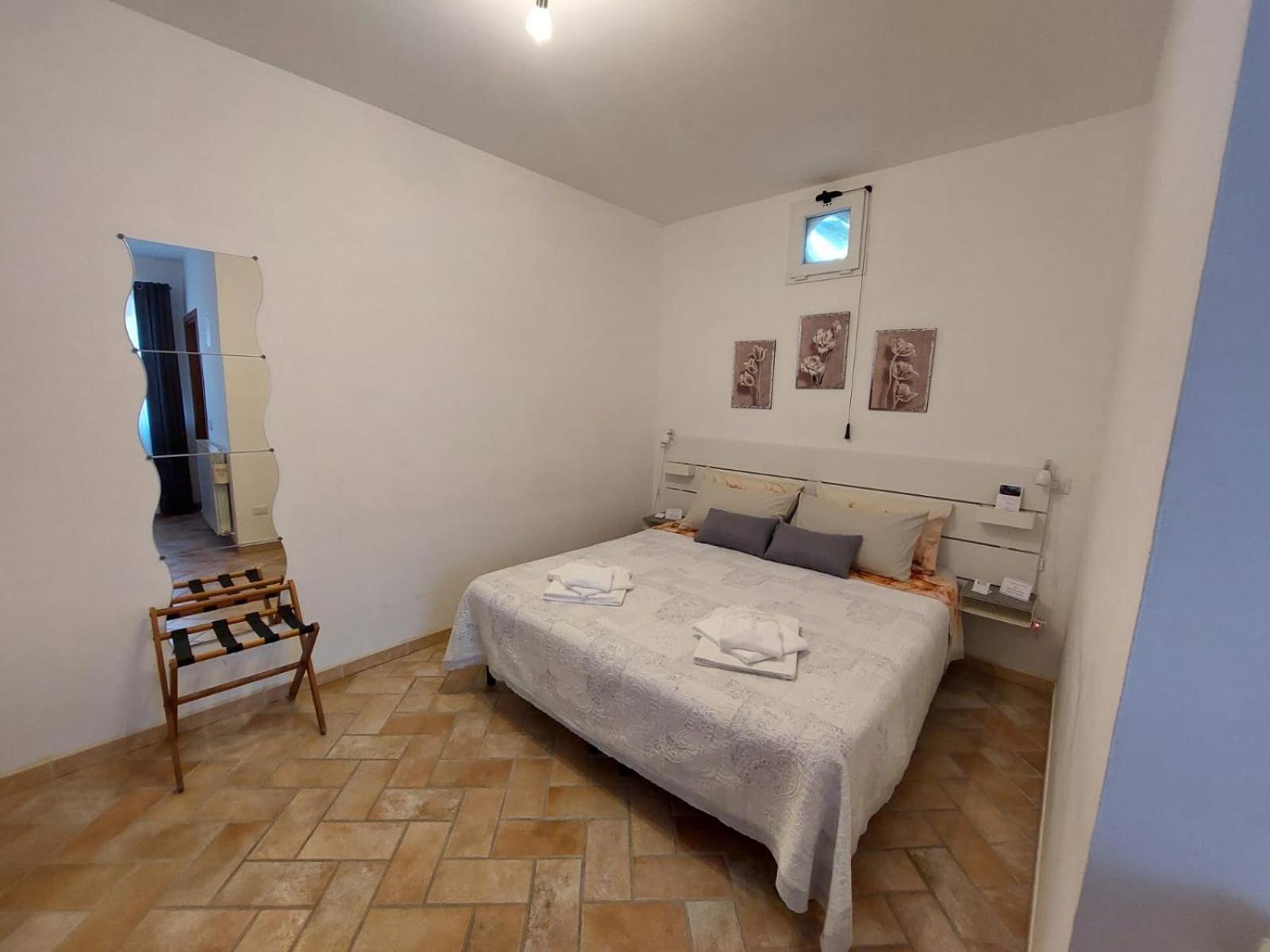La Casa Di Alberto Camerino Exterior foto